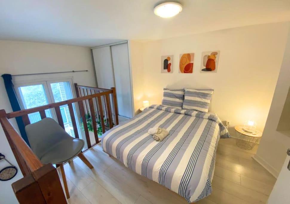 Apartament Le Sainte-Croix - Poitiers Centre - La Conciergerie. Zewnętrze zdjęcie